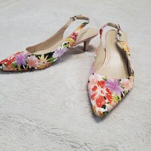 Marc Fisher Pink Floral Kitten Heels 8 Romantic Feminine Dainty Glam Maximalism